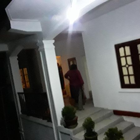Max Mount View Hotel Nuwara Eliya Exterior foto